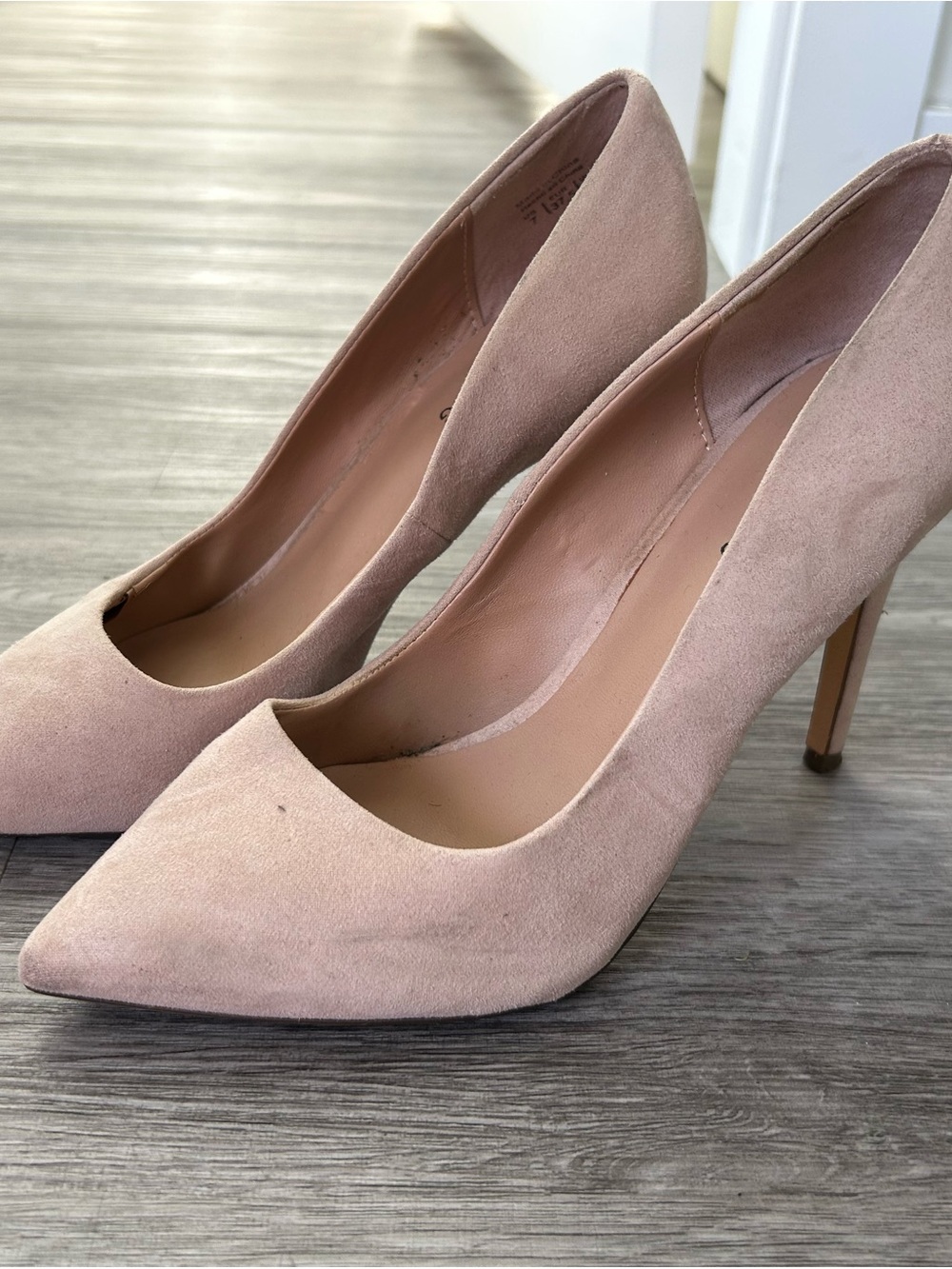 Call It Spring Pink Suede Women's Heels Size 7